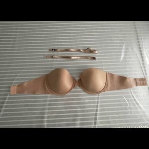 VICTORIA SECRET STRAPLESS TAN BRA - 34C